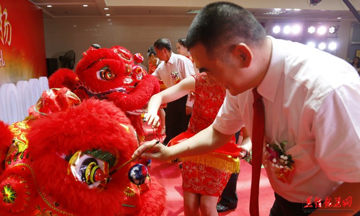 直销专业网,太阳神,直销大厦,张鸣先,三五,百亿目标