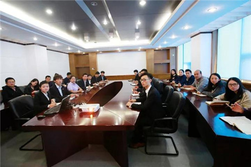 中共理想科技集团党委开展组织学习十九大报告专题会议
