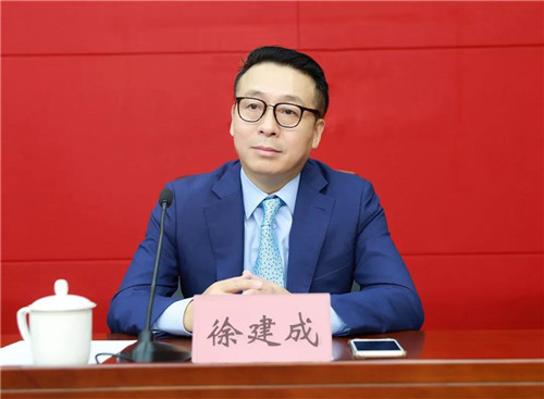 广西警察协会名誉副会长绿叶徐建成赴南宁捐助基层困难民警